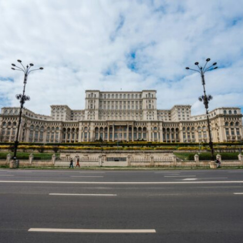 Palatul Parlamentului se va ilumina în culorile drapelului ucrainean