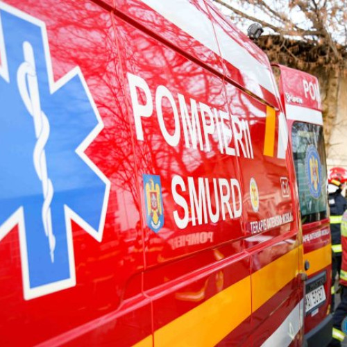 Incendiu la etajul 9 al unui bloc din București