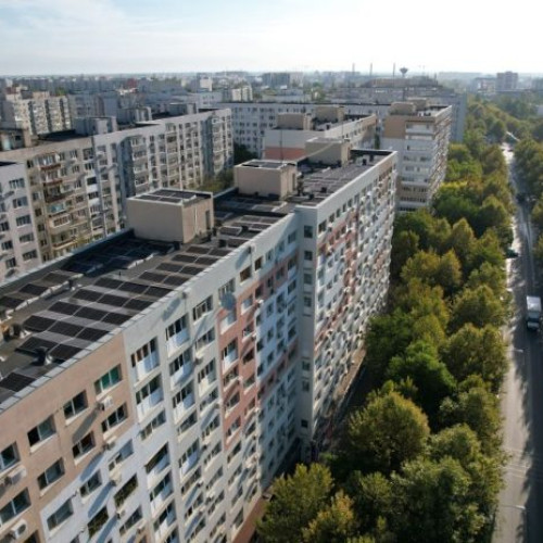 Primăria Capitalei intenționează să ofere sprijin financiar lunar pentru plata chiriei familiilor evacuate, potrivit unui proiect de hotărâre ce urmează să fie discutat în ședința de miercuri a Consiliului General al Municipiului București, citează newsbucuresti.ro.