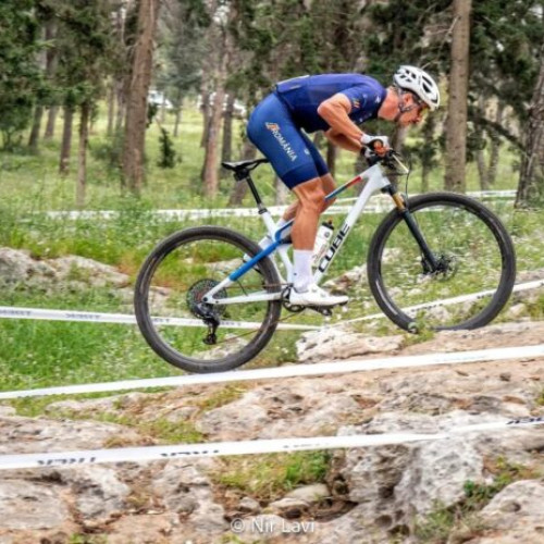 Ede-Karoly Molnar, ciclist român de la CS Dinamo/BikeExpert Racing Team, s-a evidențiat la Leuven, în Belgia, unde a terminat pe locul patru în etapa a doua a Cupei Mondiale de Mountain Bike Eliminator. Potrivit newsbucuresti.ro, Molnar a fost foarte aproape de podium, fiind la doar 6,76 secunde în urma celui de pe treapta a treia.
