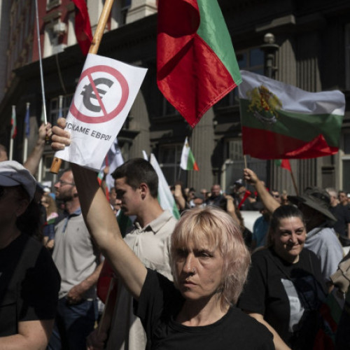 Bulgaria primește acceptul pentru aderarea la euro în 2026