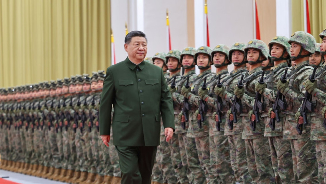 Analiză Semnele care arată că Xi Jinping ar putea fi presat să renunțe la o parte din putere