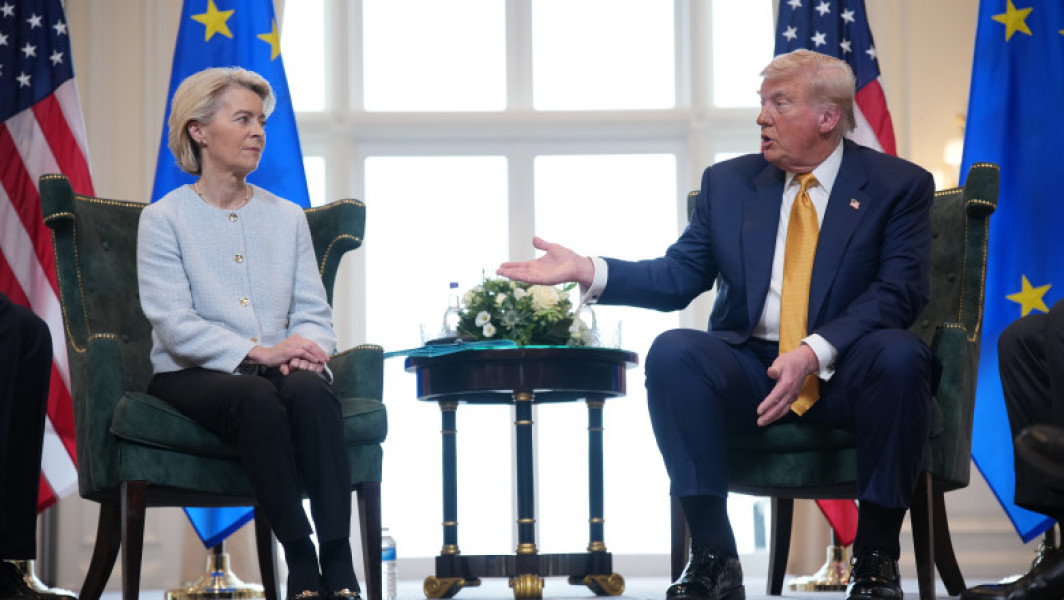 Opinie „Vara umilinței”. Europa a cedat de trei ori în fața lui Donald Trump: „America știa că UE e slabă, acum știe și restul lumii” (FT)