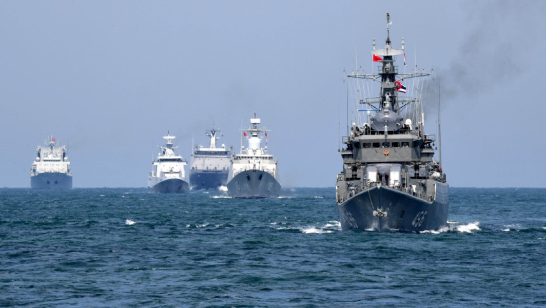 Video Nave chineze au sosit la Vladivostok pentru exerciţii comune cu Rusia. Cum arată piesele de rezistență din flota lui Xi Jinping