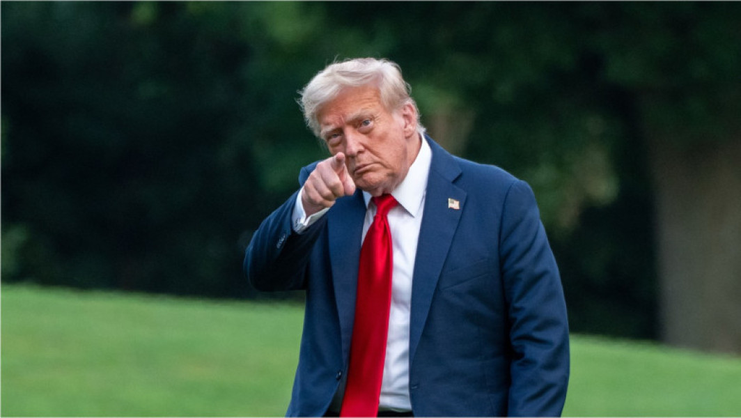 News Alert Trump, reacție la declarațiile provocatoare ale lui Medvedev: „Am ordonat poziționarea a două submarine nucleare” în apropierea Rusiei