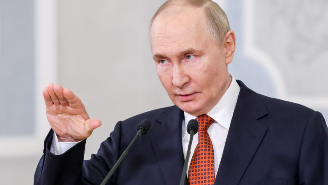 Vladimir Putin consideră că Uniunea Europeană este un pitic politic care și-ar fi pierdut suveranitatea