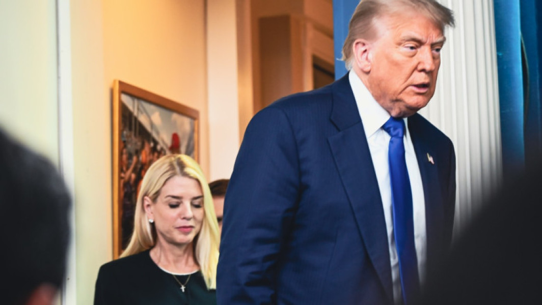 Departamentul de Justiție va ancheta o presupusă conspirație anti-Trump în legătură cu amestecul rusesc în alegerile din 2016