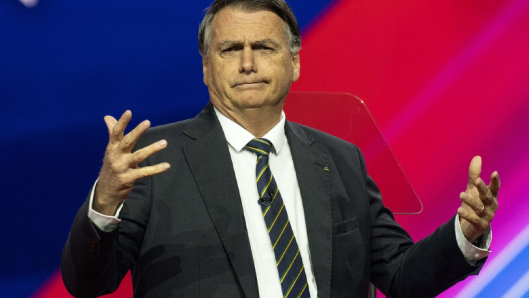 Jair Bolsonaro a fost plasat în arest la domiciliu. Fostul președinte brazilian e judecat pentru tentativă de lovitură de stat