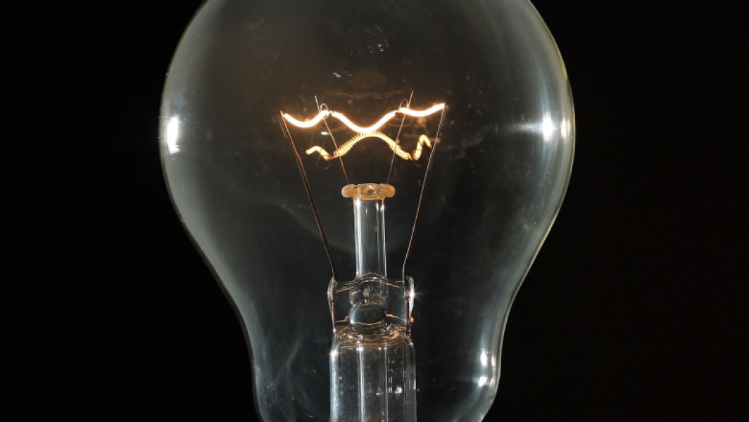 Iranul întrerupe furnizarea de electricitate în Teheran