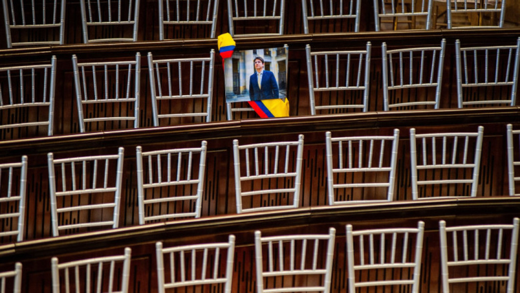 Un senator care ar fi putut candida la alegerile prezidențiale din 2026 din Columbia a murit după ce a fost împușcat în cap