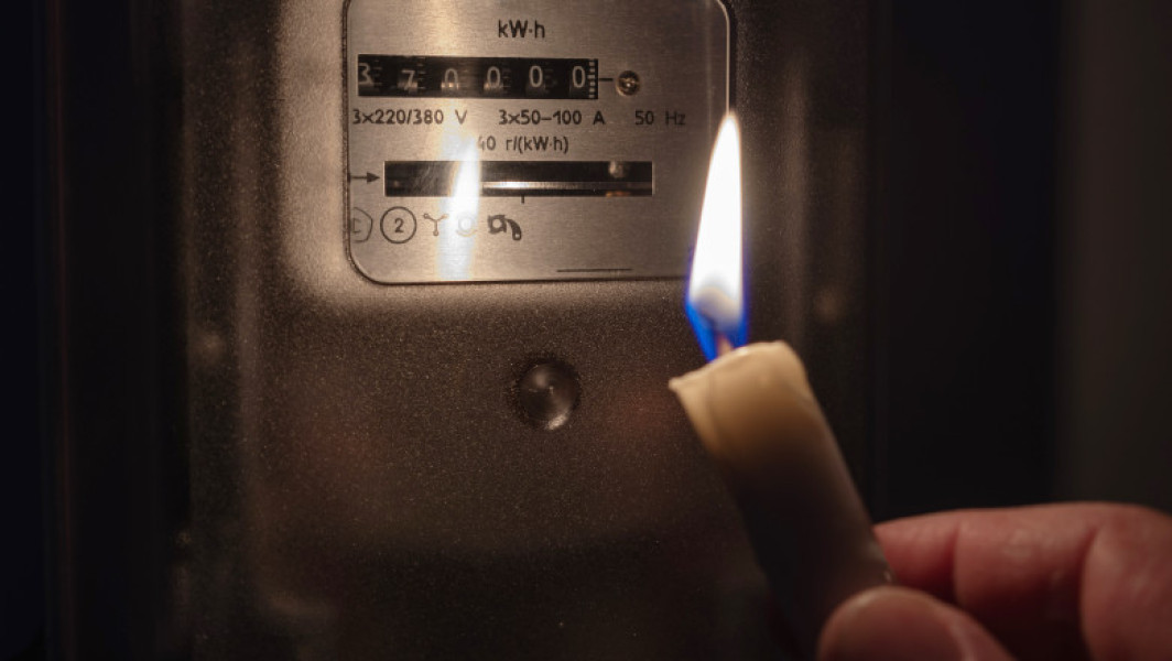 Pană totală de electricitate în Irak din cauza temperaturilor record şi al creşterii consumului