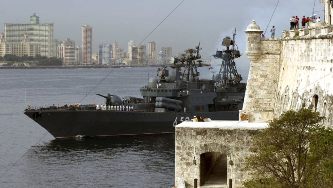 Nava antisubmarin Amiral Chabanenko urma să devină o fregată, dar ar putea avea soarta portavionului Kuznețov