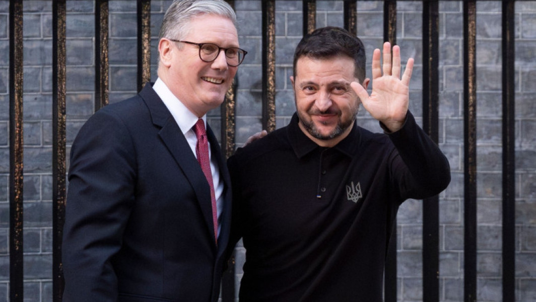 Volodimir Zelenski continuă turneul european înaintea întâlnirii dintre Trump și Putin. Liderul de la Kiev merge la Londra