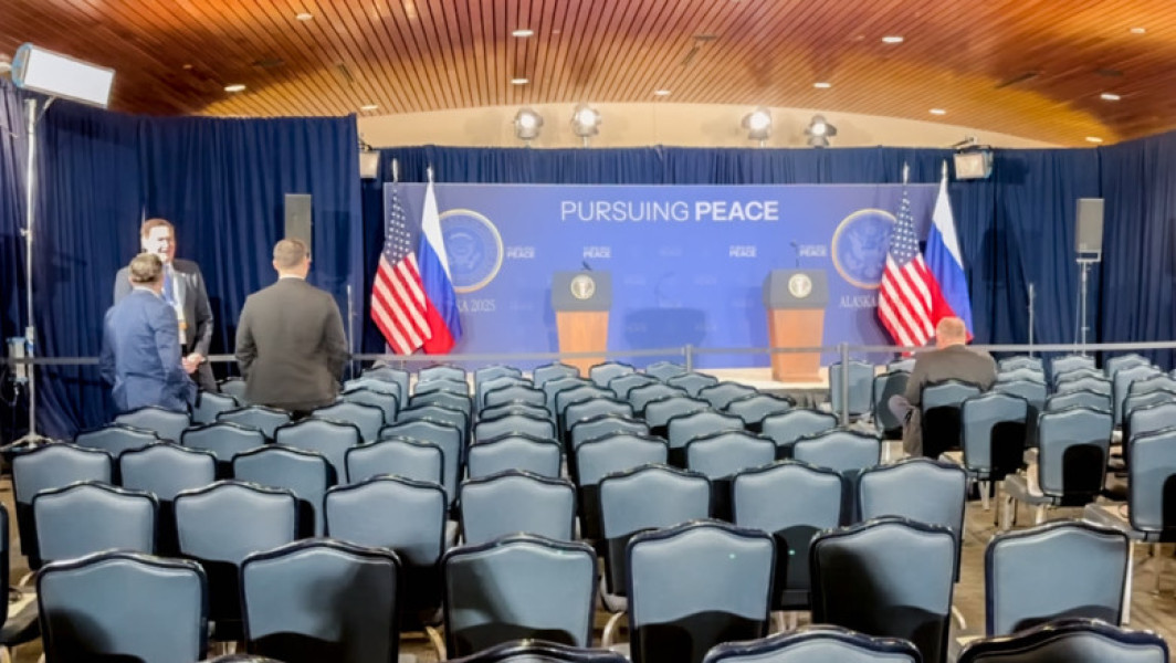 Explicația Kremlinului pentru faptul că Putin și Trump n-au răspuns întrebărilor presei după summitul din Alaska