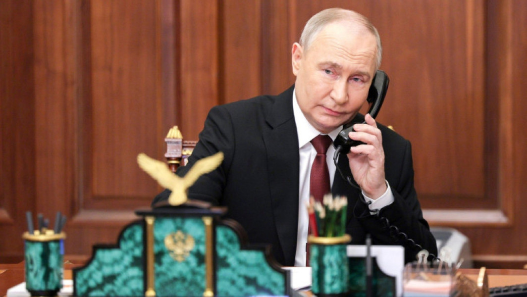 Putin și-a sunat aliații pentru a-i informa despre negocierile cu Trump: „Îi mulţumesc prietenului meu”