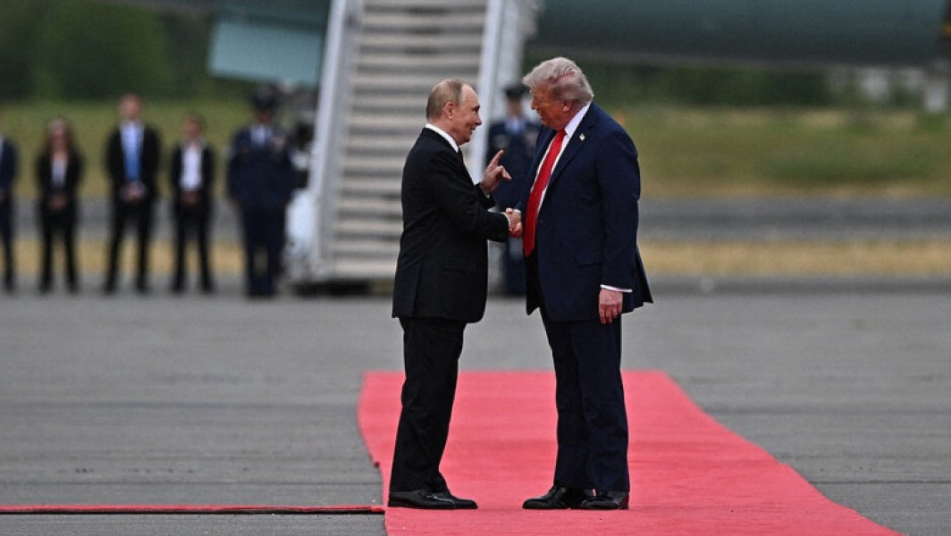 discuții despre dezarmarea nucleară între SUA și Rusia în Alaska