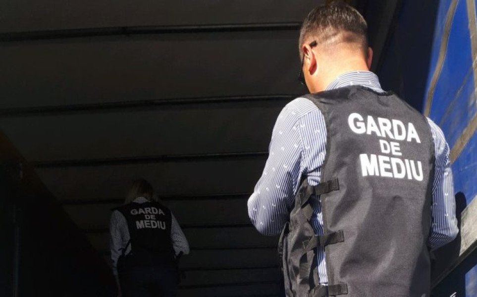 Comisarii Gărzii de Mediu sancţionează două şantiere din Sectorul 3