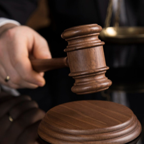 Curtea de Justiție a UE stabilește că autoritățile nu pot refuza executarea unui mandat european de arestare