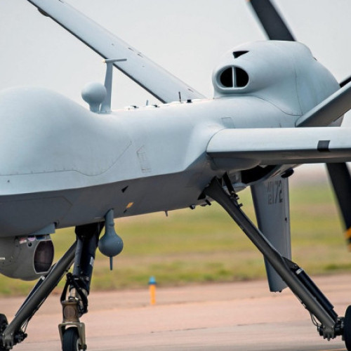 Președintele american Trump analizează reinterpretarea unui tratat de armament pentru a facilita vânzările de drone