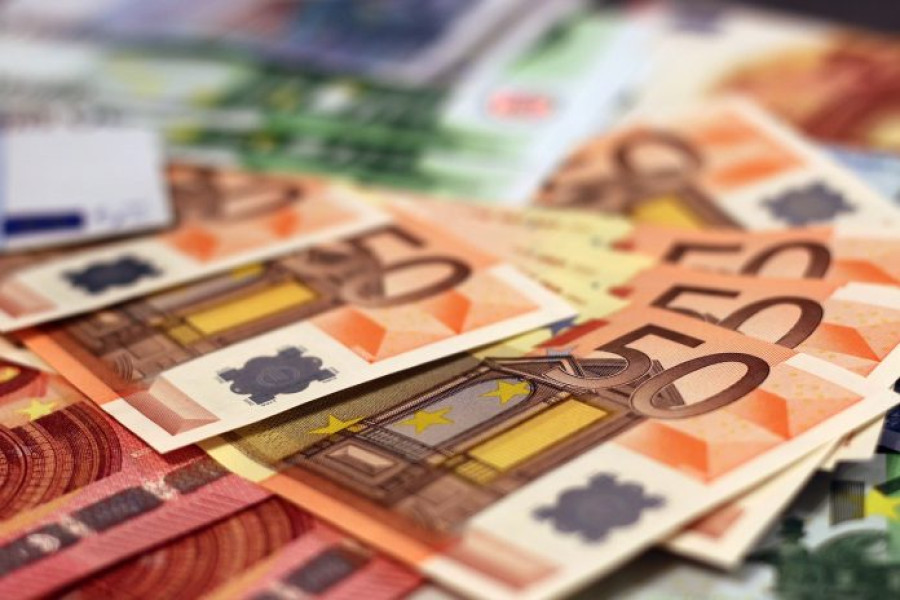 Tranzacție la Scala: jumătate din blocul de pe Magheru vândută