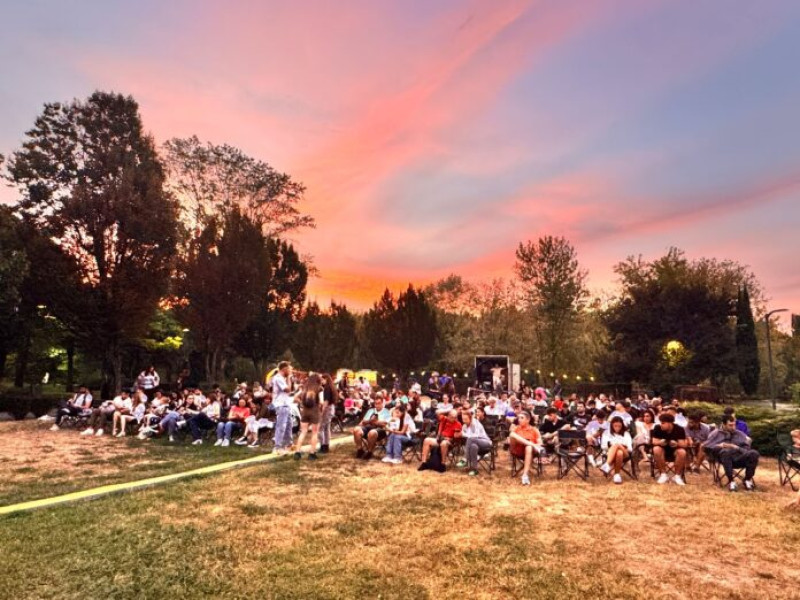 Cinema în aer liber în Parcul Titan, în ultima săptămână