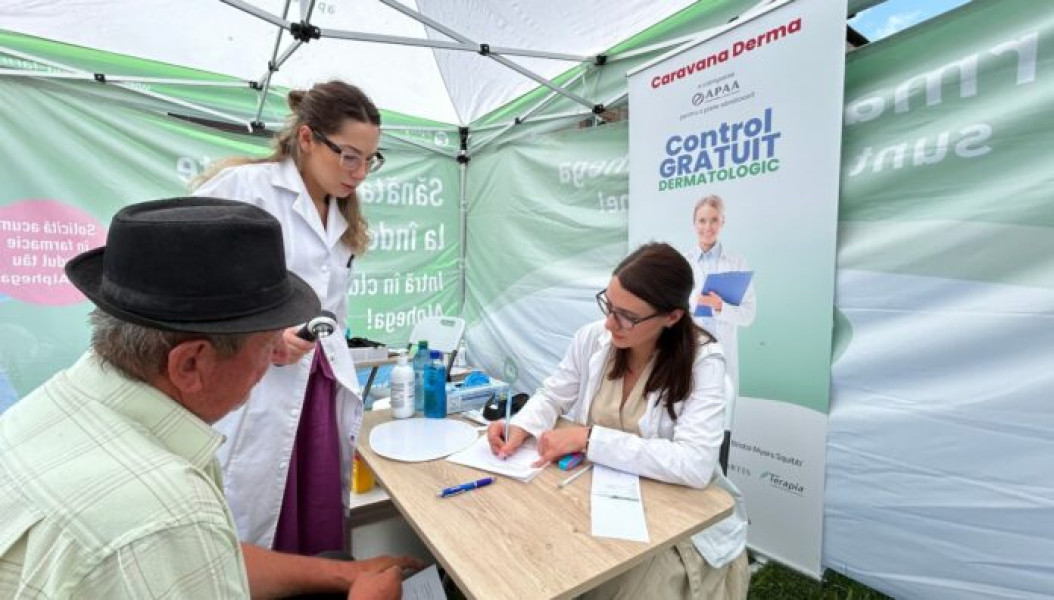 Caravana Derma oferă consultații dermatologice gratuite în șase orașe mici